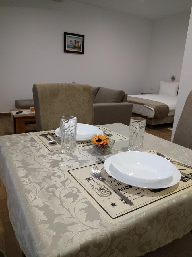 Apartamento Simica Cose Vrdnik Exterior foto