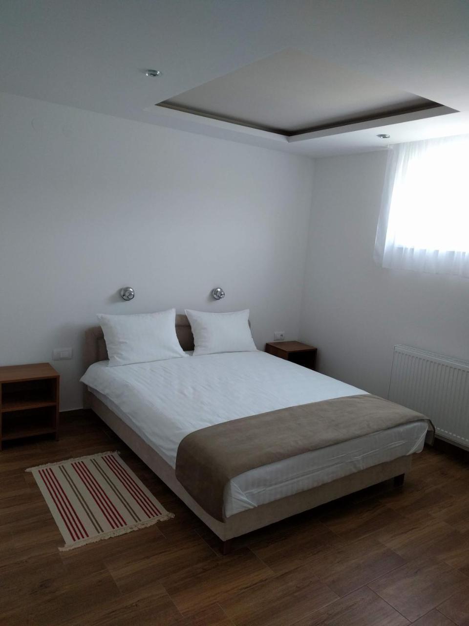 Apartamento Simica Cose Vrdnik Exterior foto