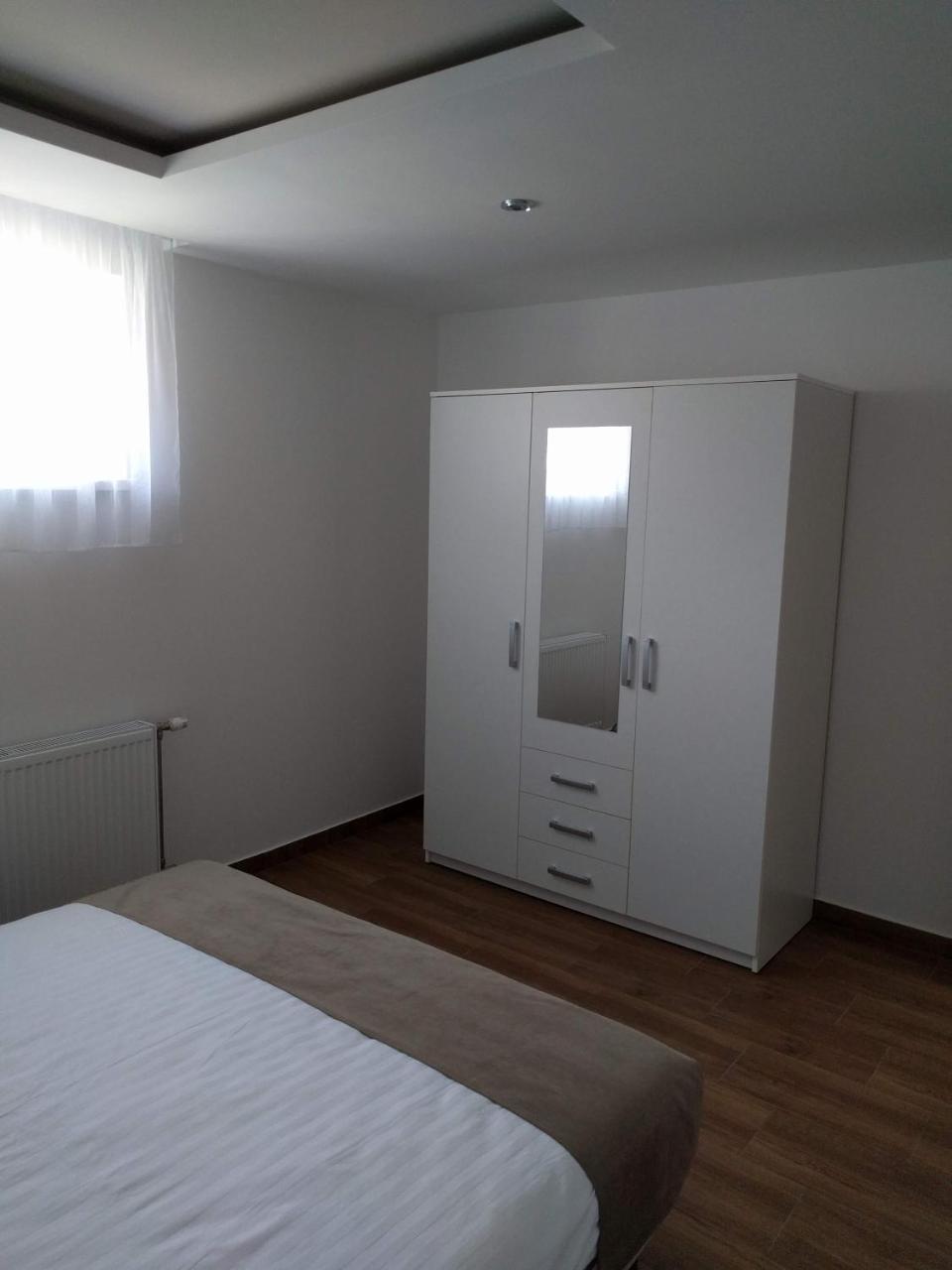 Apartamento Simica Cose Vrdnik Exterior foto