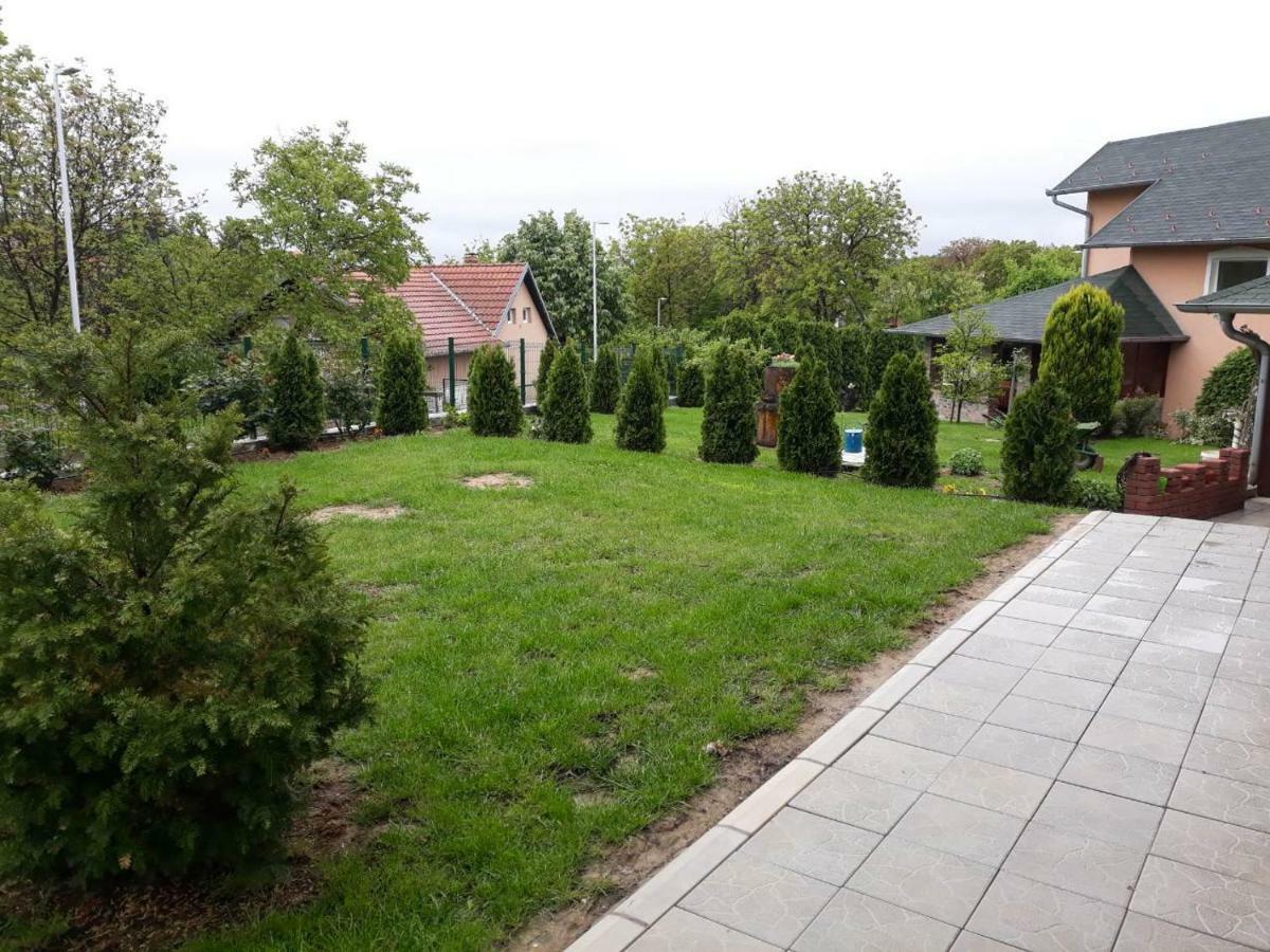 Apartamento Simica Cose Vrdnik Exterior foto